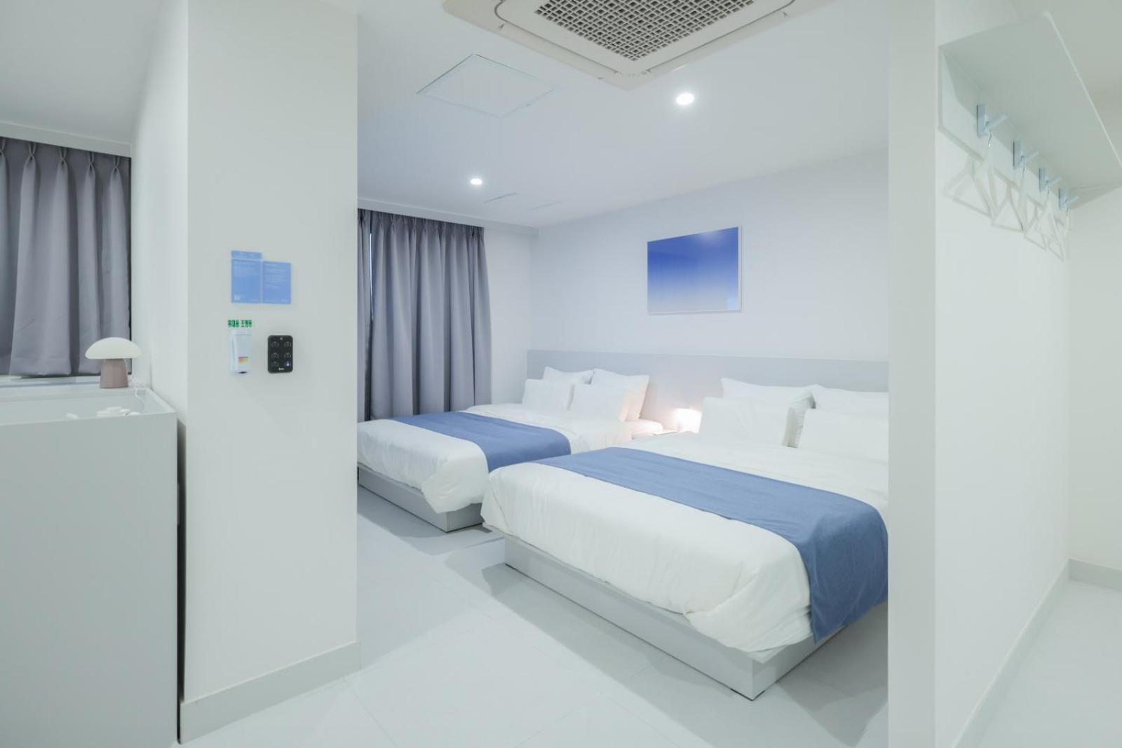 Aank Air Hotel Jinjuseong Bagian luar foto